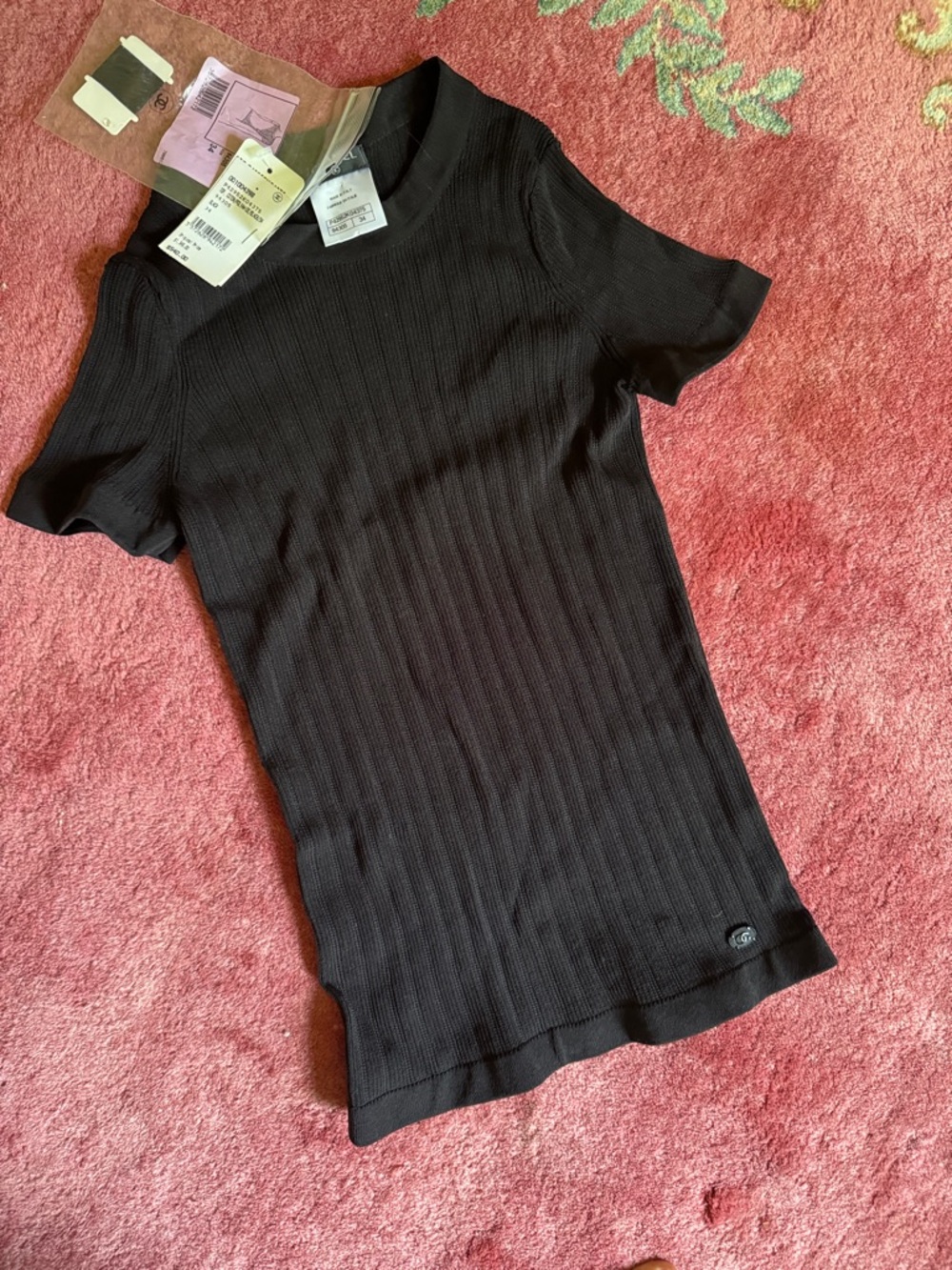 CHANEL Black Ribbed Short-Sleeve Knit Top